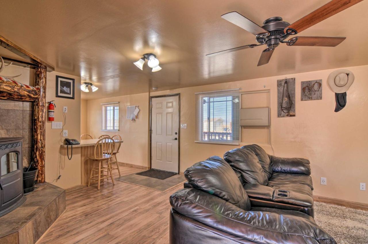 Cozy Home With Canyon Views 2 Mi To Grand Staircase Henrieville Exterior foto