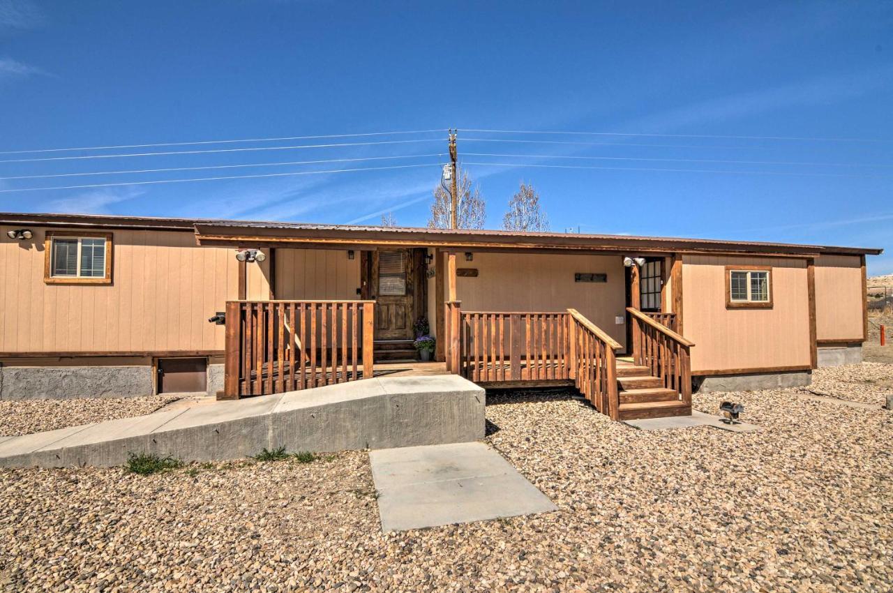 Cozy Home With Canyon Views 2 Mi To Grand Staircase Henrieville Exterior foto